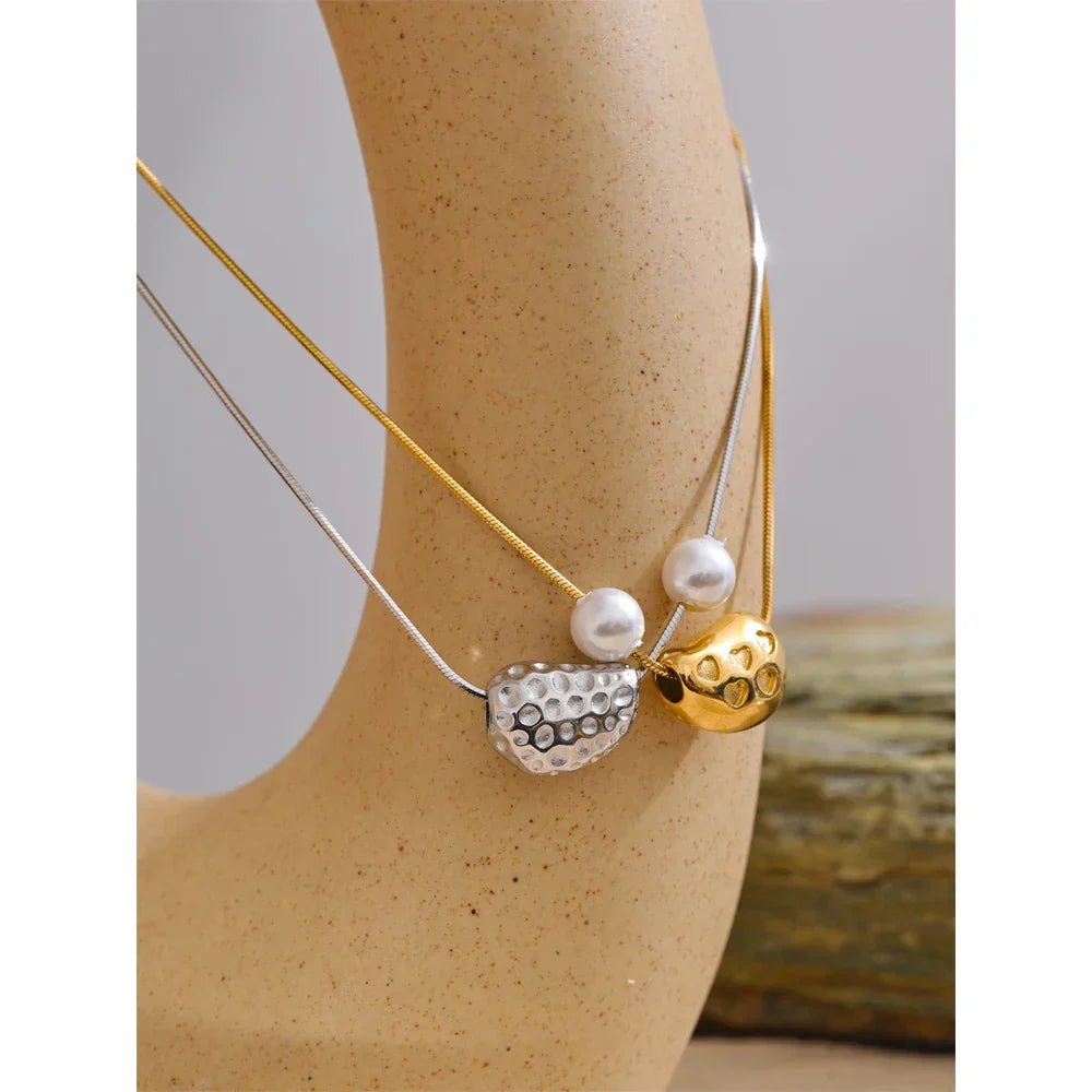 Ethereal Gleam Necklace