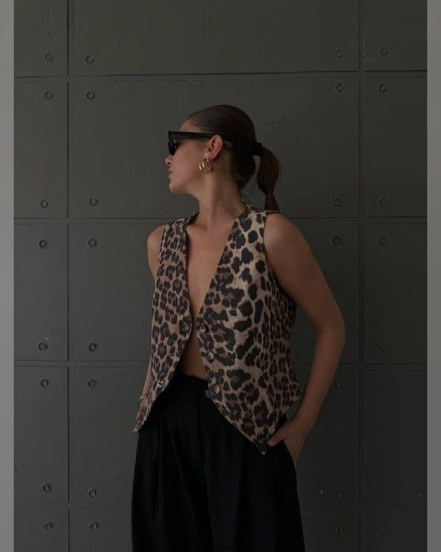 LEOPARD VEST