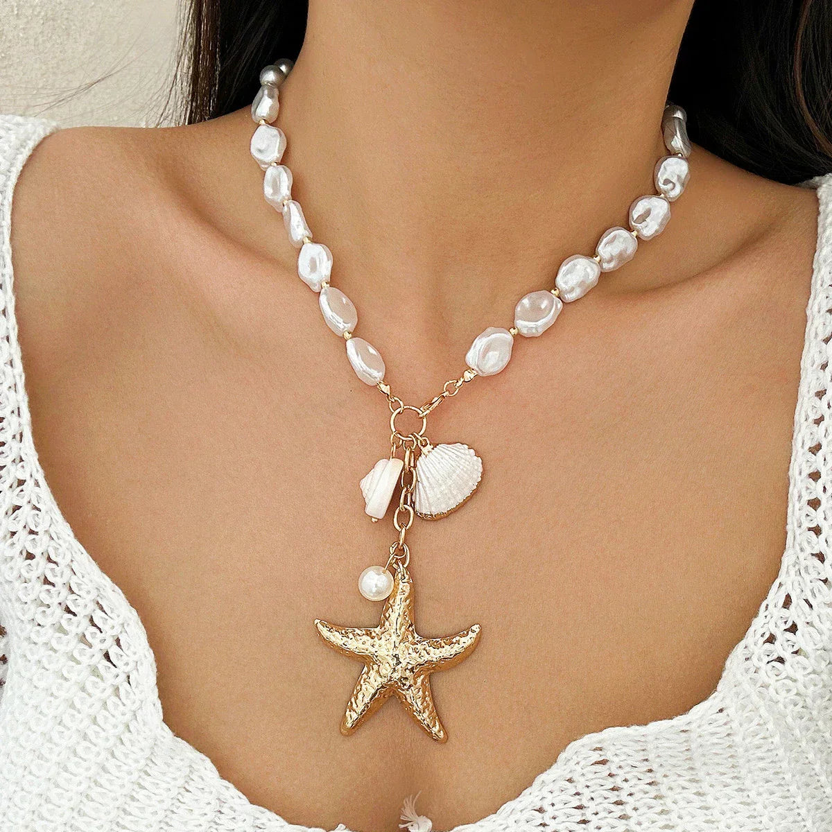 Elegant Imitation Pearl Necklace