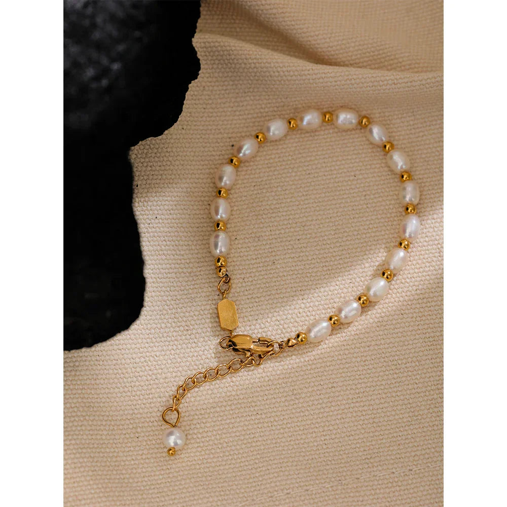 Pearls Ember Bracelet