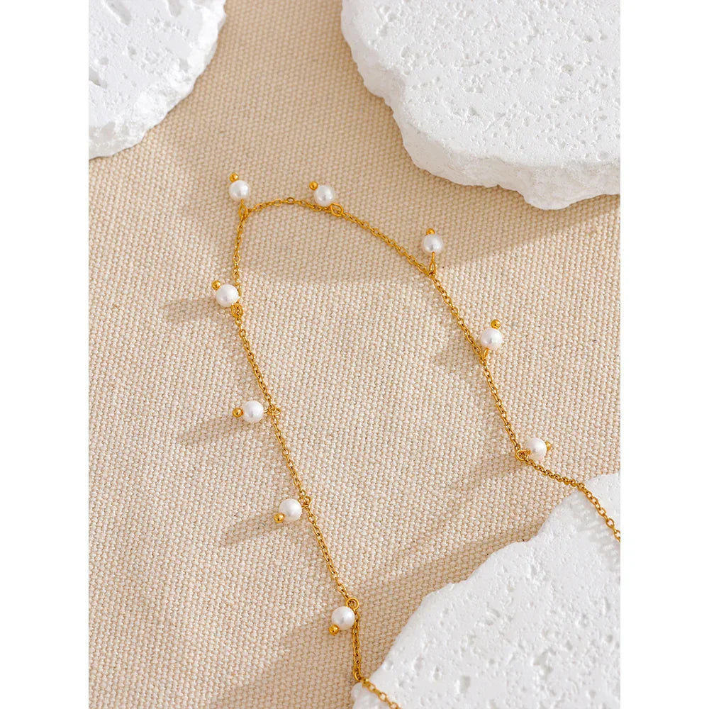 Nova Pearls Necklace