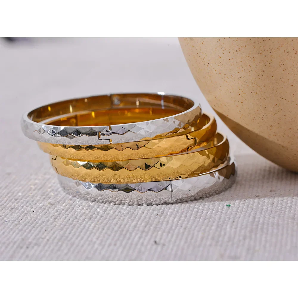 Solstice Texture Bracelet