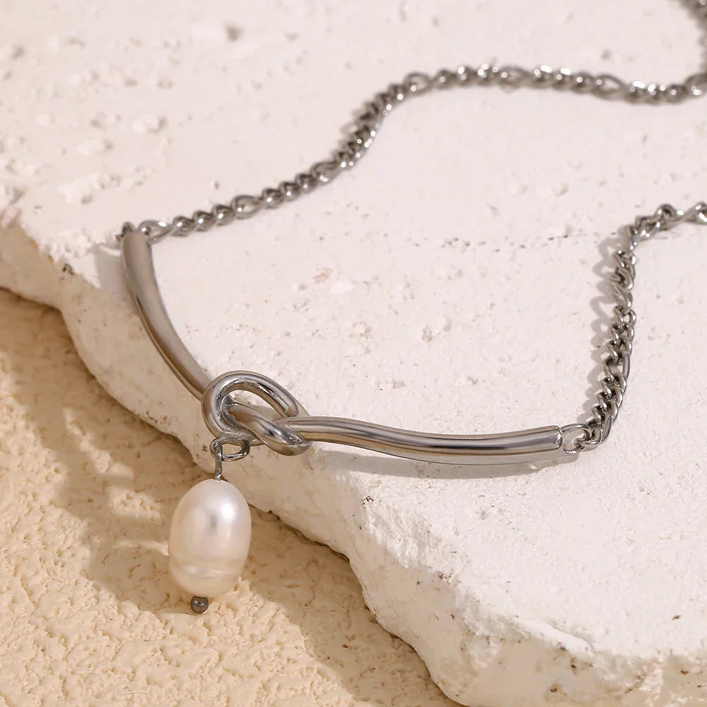 Infinite Wave Necklace