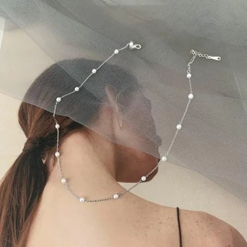 Simple Pearl Choker Necklaces