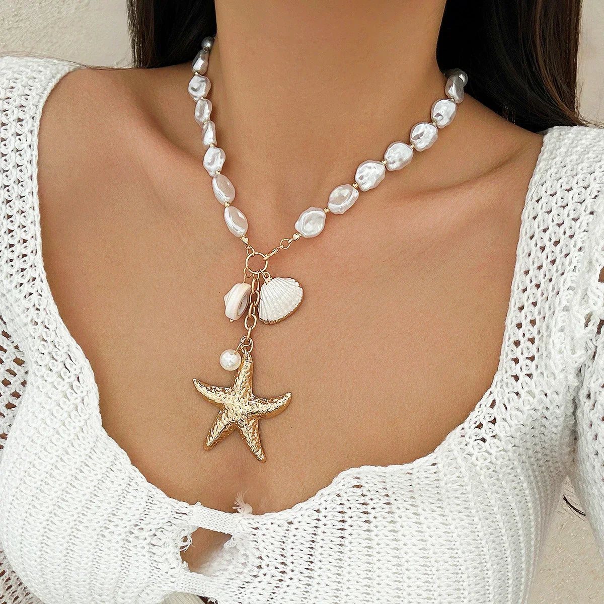 Elegant Imitation Pearl Necklace